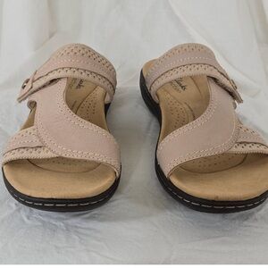 Clarks Women's Tan Sandals